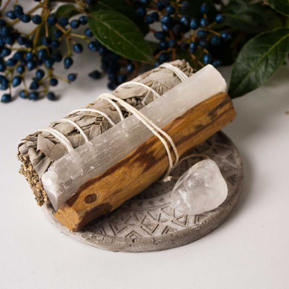 Atado-salvia-palosanto-selenita-cuarzo blanco-kibanashop-01