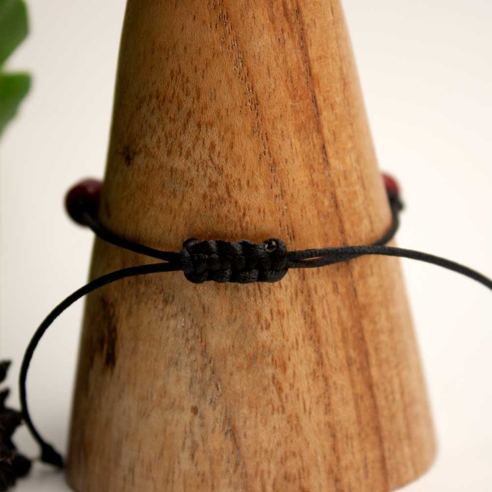 Pulsera-jade-rojo-herradura-kibanashop01