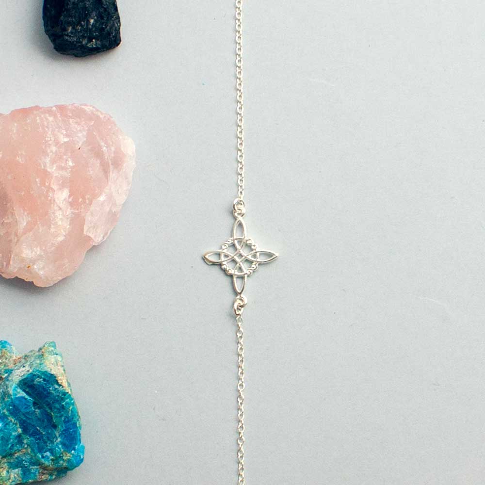PULSERA-NUDO-DE-BRUJA