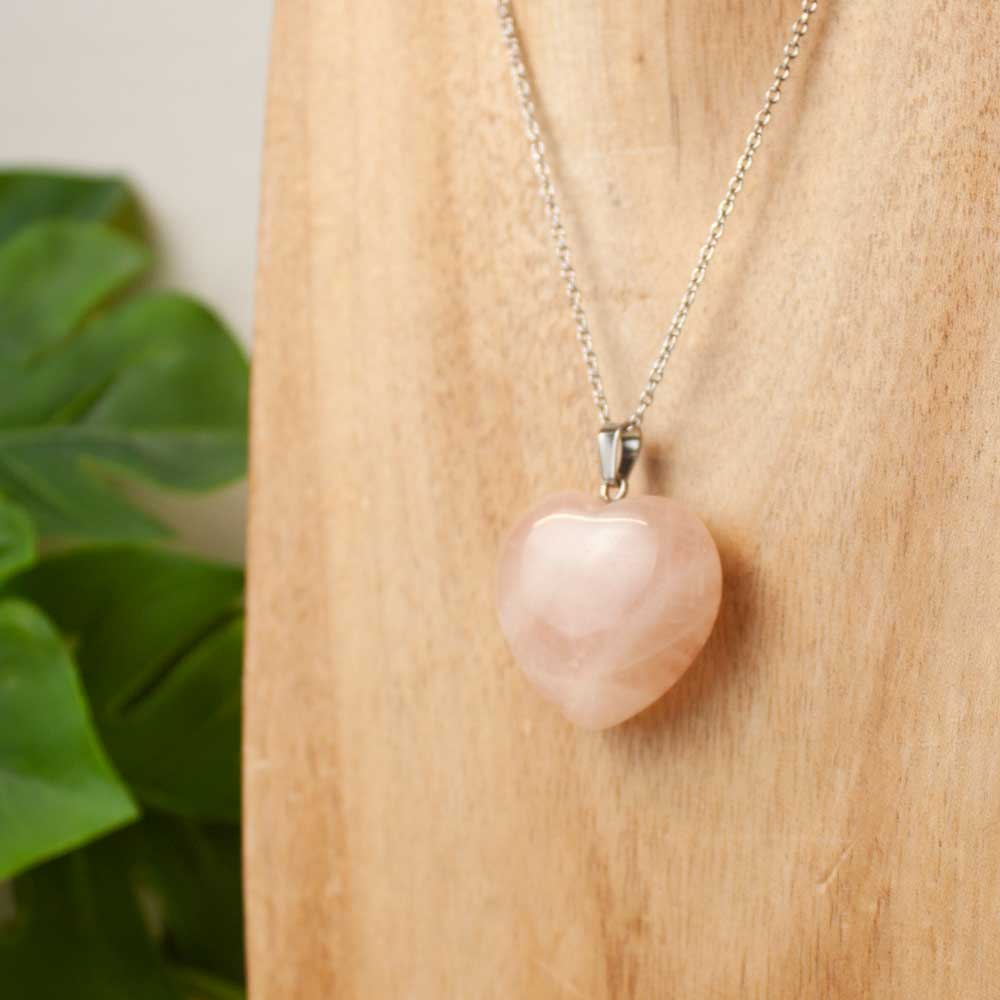 Colgante Corazón Cuarzo Rosa | Amuleto de Amor