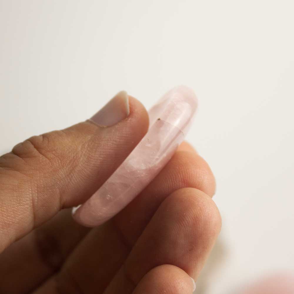 piedra-pulgar-cuarzo-rosa_kibanashop_2