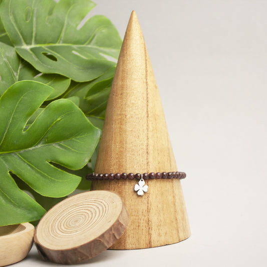 Pulsera_fina_granate_trebol_kibanashop_01_-_copia